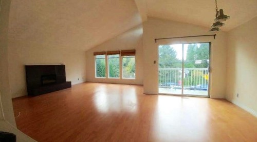 5512 Dominion Street, Burnaby, BC 