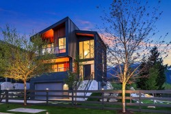 2938 Huckleberry Drive Squamish, BC V8B 1B2