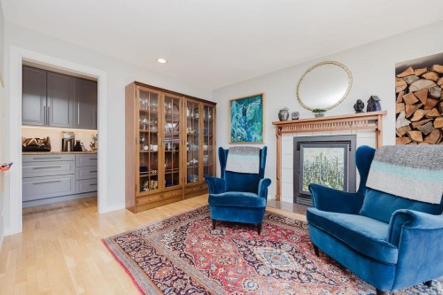 5454 Wakefield Road, Sechelt, BC 