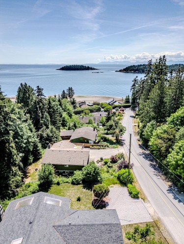 5454 Wakefield Road, Sechelt, BC 