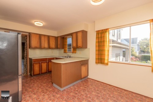 4608 15Th Avenue W, Vancouver, BC 