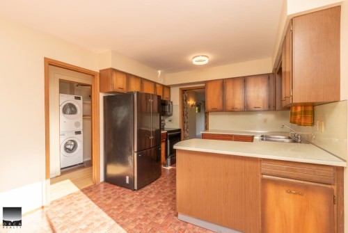 4608 15Th Avenue W, Vancouver, BC 