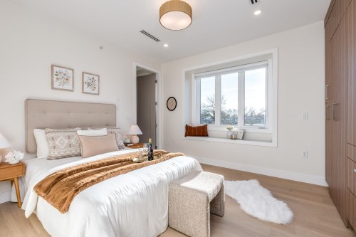 1-2943 44Th Avenue E, Vancouver, BC 