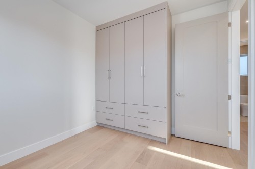 1-2943 44Th Avenue E, Vancouver, BC 