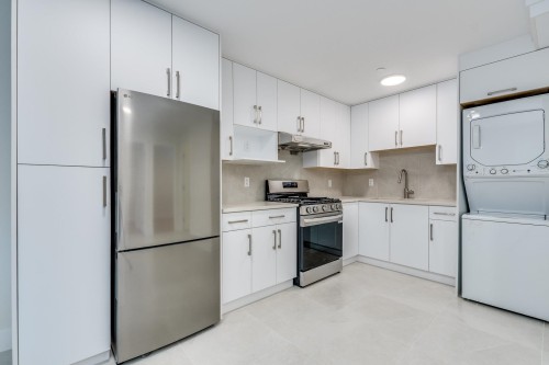1-2943 44Th Avenue E, Vancouver, BC 