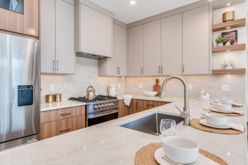 1-2943 44Th Avenue E, Vancouver, BC 