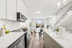 2296 33rd Avenue E Vancouver, BC V5N 3G1