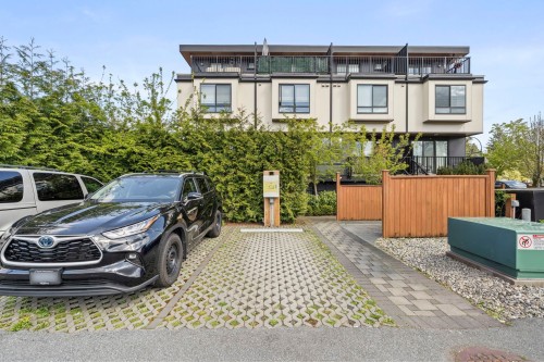 2296 33Rd Avenue E, Vancouver, BC 