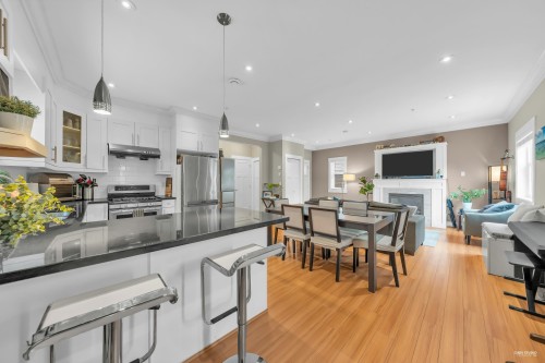 723 12Th Avenue E, Vancouver, BC 