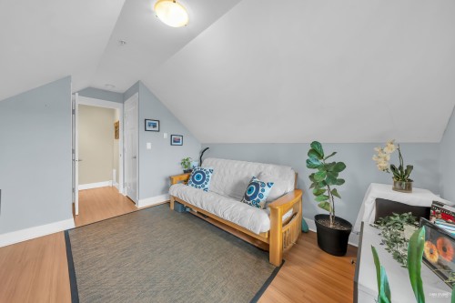 723 12Th Avenue E, Vancouver, BC 