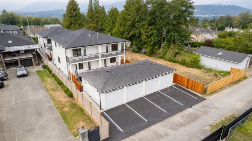 1-7822 Goodlad Street, Burnaby, BC 