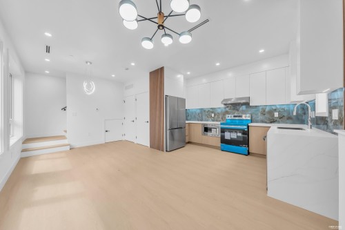 2891 Eton Street, Vancouver, BC 