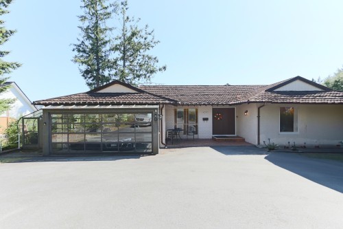 4591 Woodgreen Drive, West Vancouver, BC 