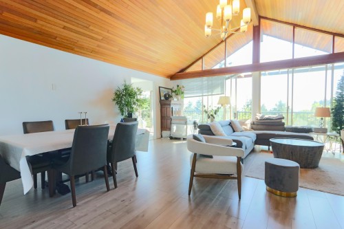 4591 Woodgreen Drive, West Vancouver, BC 