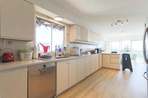4591 Woodgreen Drive, West Vancouver, BC 