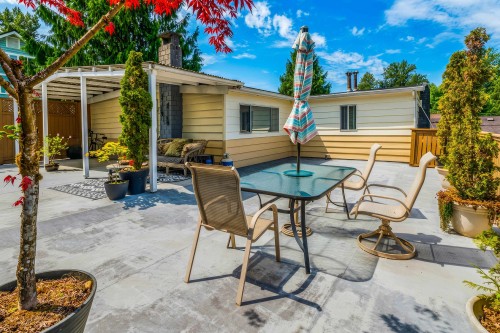 22450 Streng Avenue, Maple Ridge, BC 