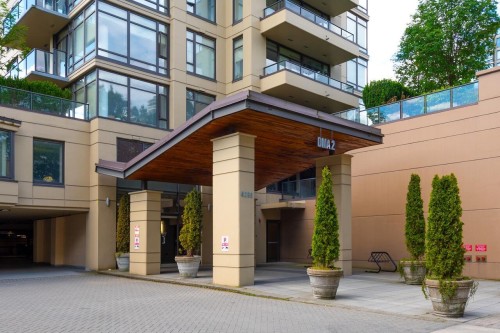 401-4250 Dawson Street, Burnaby, BC - Outdoor