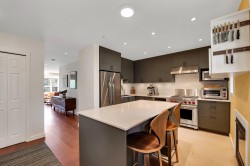 6-1204 Main Street Squamish, BC V8B 0S3