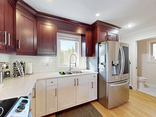 7377 Stride Avenue, Burnaby, BC 
