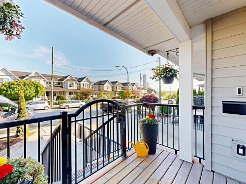 7377 Stride Avenue, Burnaby, BC 