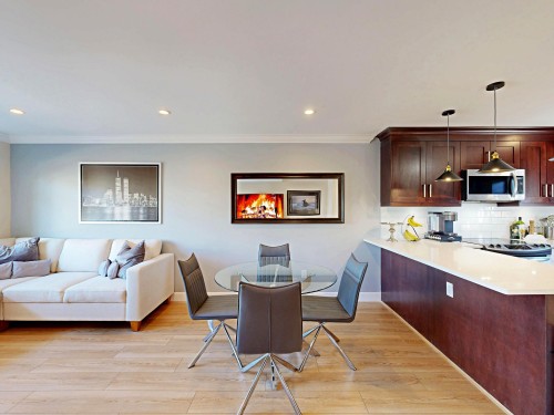 7377 Stride Avenue, Burnaby, BC 