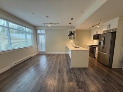 22327 River Road Maple Ridge, BC V2X 2C5