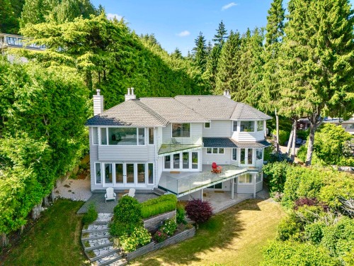 816 Anderson Crescent, West Vancouver, BC 