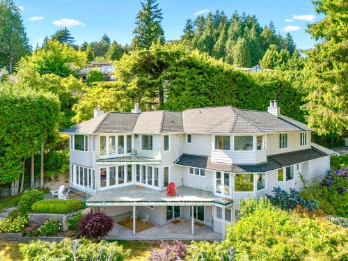 816 Anderson Crescent, West Vancouver, BC 