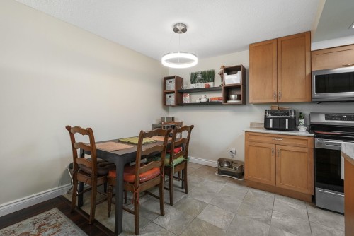 201-444 6Th Avenue E, Vancouver, BC 