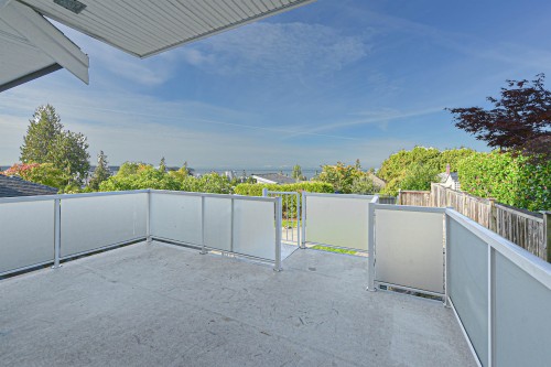 1275 20Th Street, West Vancouver, BC 