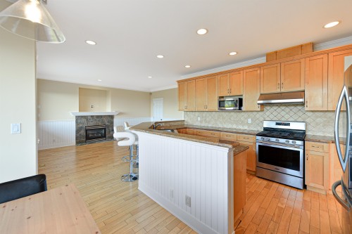 1275 20Th Street, West Vancouver, BC 