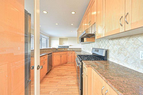 1275 20Th Street, West Vancouver, BC 