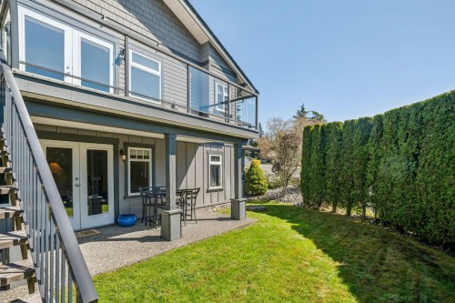 954 Tudor Avenue, North Vancouver, BC 