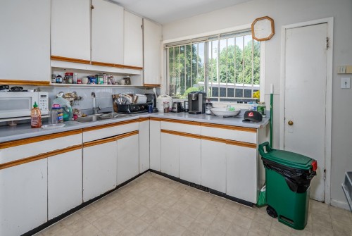 1987 61St Avenue E, Vancouver, BC 