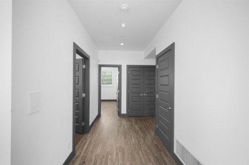 7493 Gatineau Place, Vancouver, BC 
