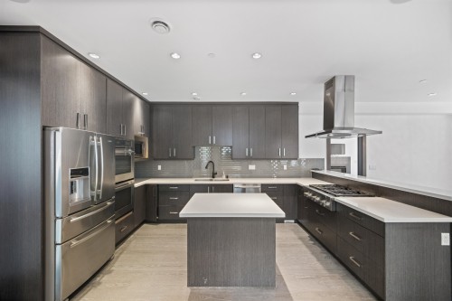 7493 Gatineau Place, Vancouver, BC 