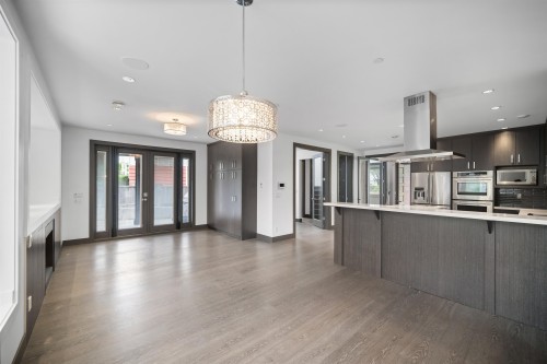 7493 Gatineau Place, Vancouver, BC 