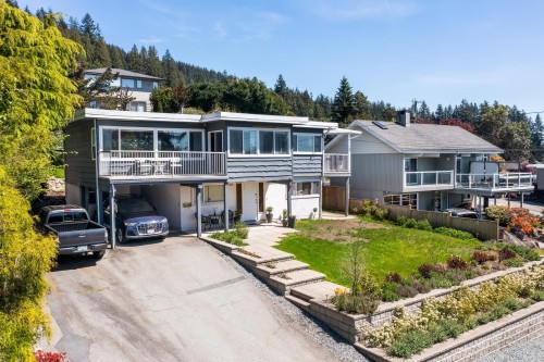 454 Monteray Avenue, North Vancouver, BC 