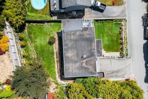 454 Monteray Avenue, North Vancouver, BC 