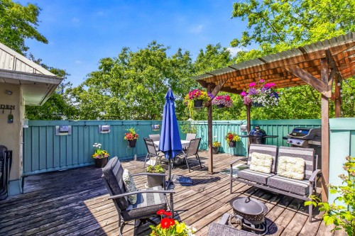 304-19236 Ford Road, Pitt Meadows, BC 