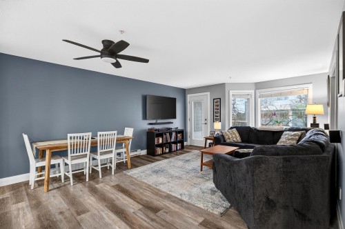 304-19236 Ford Road, Pitt Meadows, BC 