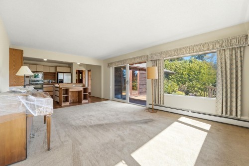 3155 Dickinson Crescent, West Vancouver, BC 