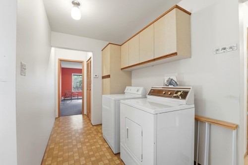 3155 Dickinson Crescent, West Vancouver, BC 