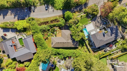 3155 Dickinson Crescent, West Vancouver, BC 