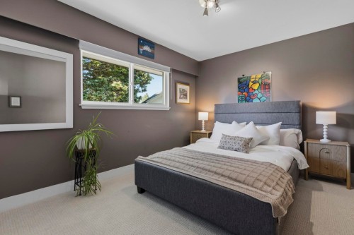876 Harris Place, Delta, BC 