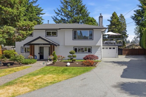 876 Harris Place, Delta, BC 