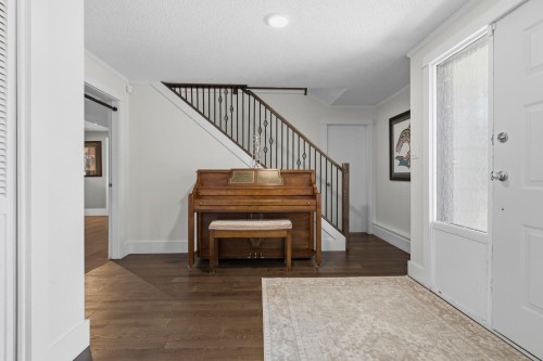 876 Harris Place, Delta, BC 