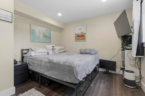 876 Harris Place, Delta, BC 