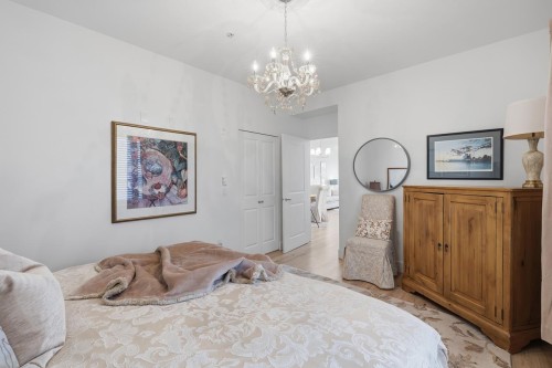 202-3151 Connaught Crescent, North Vancouver, BC 