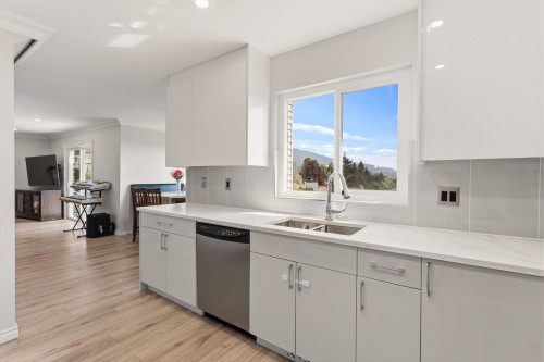 1315 Johnson Street, Coquitlam, BC 
